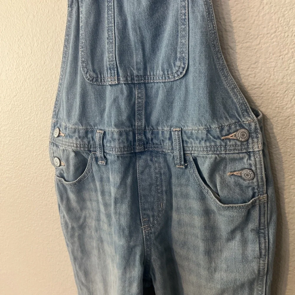 Old Navy Girls Light Wash Blue Denim Bib Overalls Size L 10-12 Straight Leg